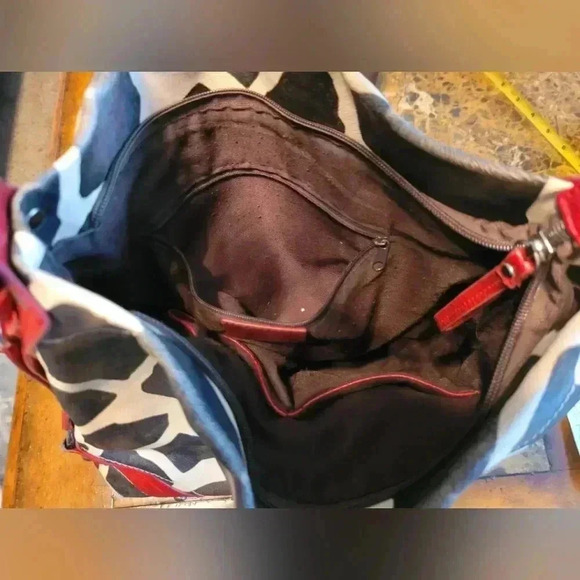 DOONEY & BOURKE GIRAFFE PRINT LEATHER - Picture 8 of 11